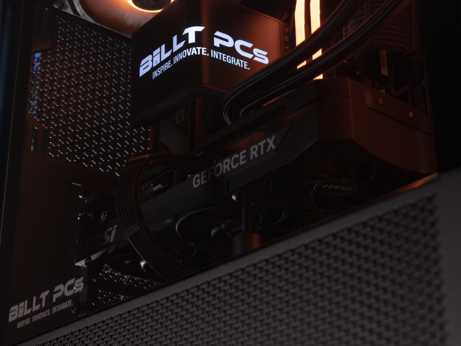 Billt PC - AMD Ryzen 7 9800X3D/64GB RAM/2TB HD/RTX 5070 Ti