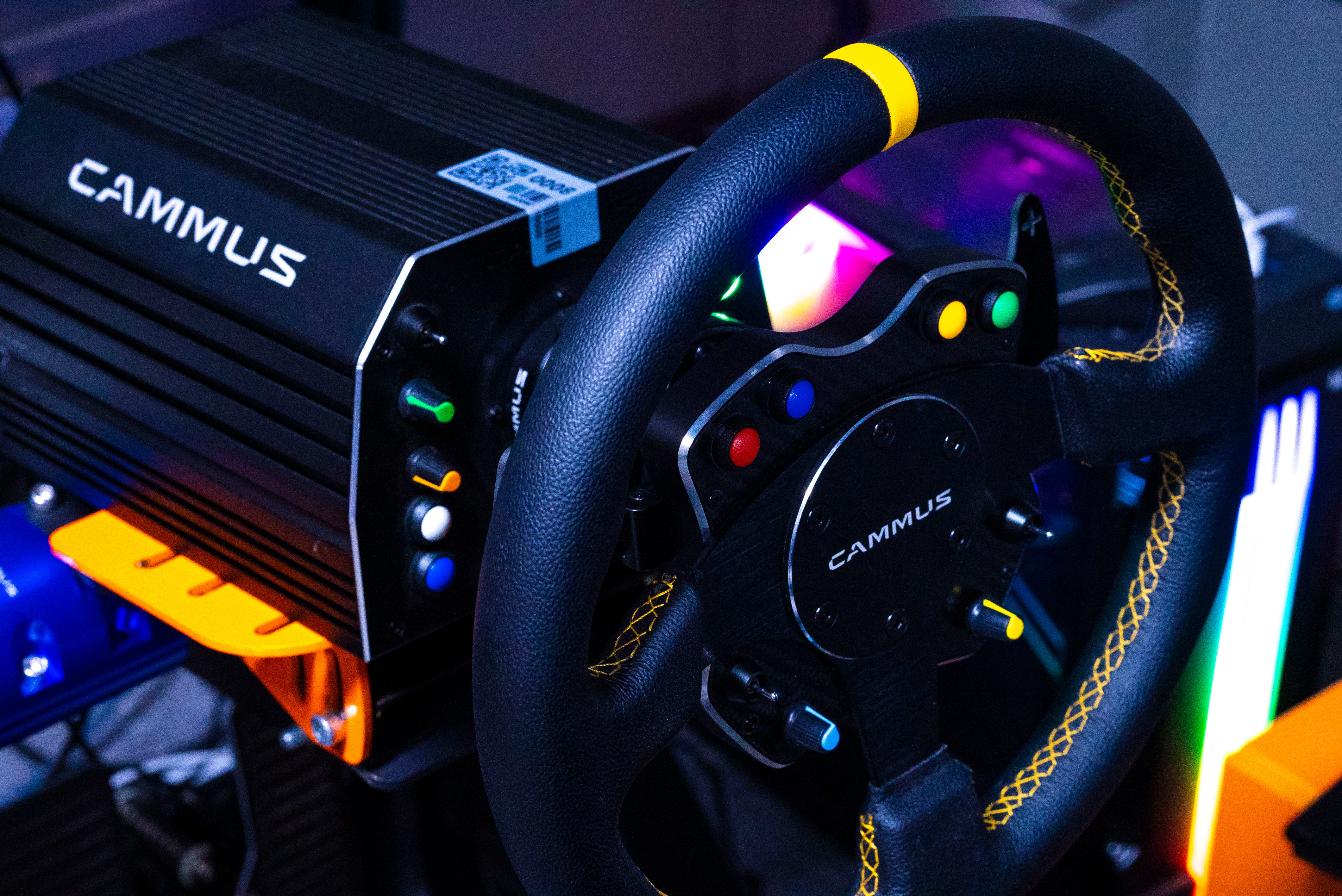 CAMMUS 15Nm DDWB & GT1 Steering Wheel Bundle