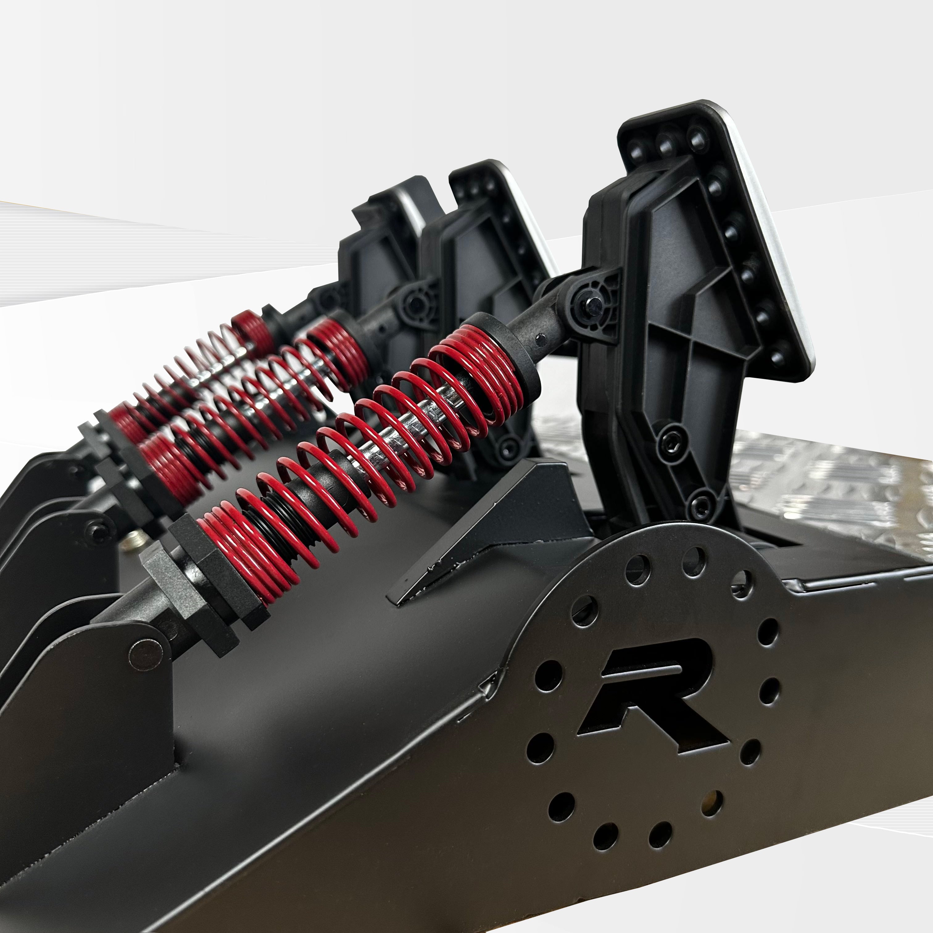 Sim Racing Wheels GTR Simulator V3 Pro 3 Pedals #option-set_rs30-force-feedback-wheel-v3-pro-3-pedals
